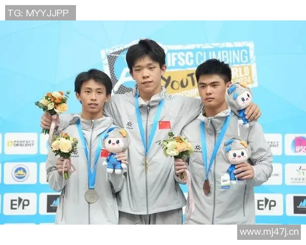 武汉攀岩队在全国攀岩配合排行榜中荣获第四名的佳绩 武汉攀岩队在全国攀岩配合排行榜中荣获第四名的佳绩